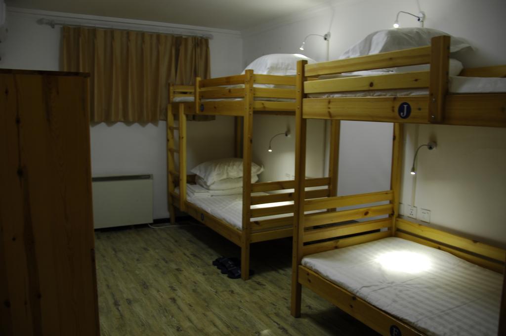 Beijing Lucky Family Hostel Exterior photo